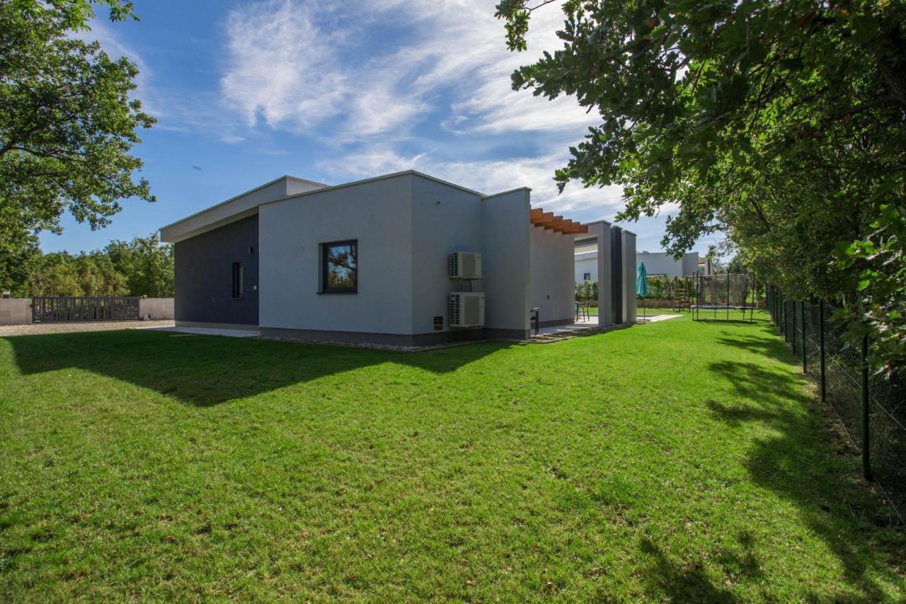 Villa Mariva Zminj Экстерьер фото